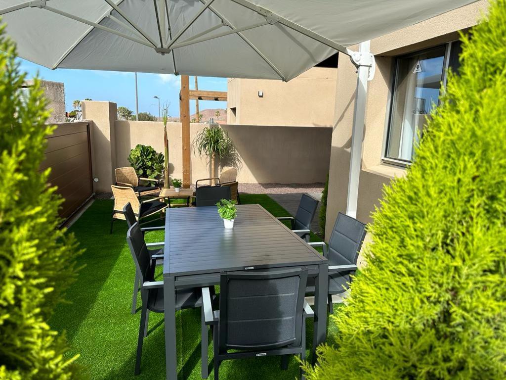 Golf Tenerife South XX Wheel Accessible Shower XX Free Wifi XX Private Pool 30 Degrees XX Two Terraces 30M2X60M2 Xxfree Parking XX Mountain View XX Flatscreen 65 Inch XX San Miguel de Abona Luaran gambar